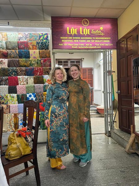 Lộc lộc Tailor &clothshop, tailor for dresses and suits in Hoi An — photo 5 of 6