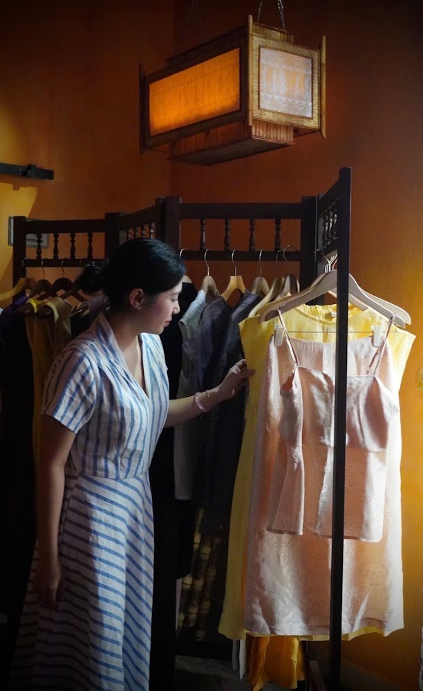 Lua Custom Tailor, tailor for linen and silk in Da Nang — photo 1 of 6