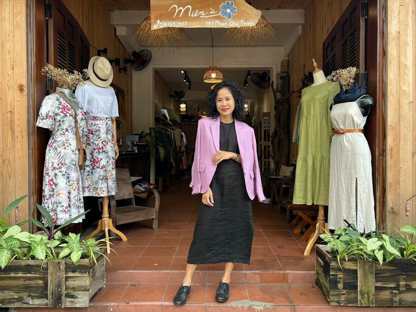 Miên’s Tailor, tailor for linen and dresses in Hoi An — photo 1 of 6