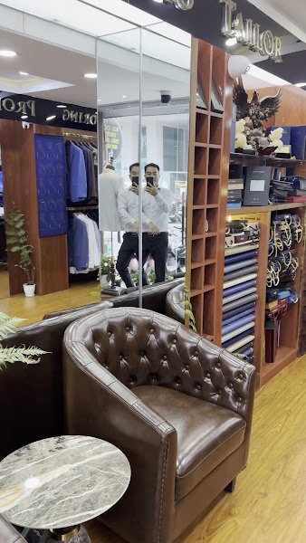Minh Chau Tailor, tailor for suits and blazers in Ho Chi Minh City (Saigon) — photo 4 of 6