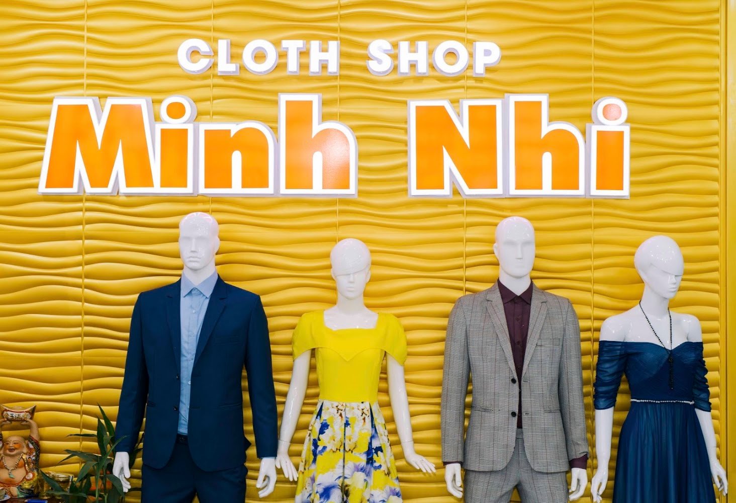 Minh Nhi Family Tailor, tailor for suits and shirts in Hoi An — photo 1 of 6