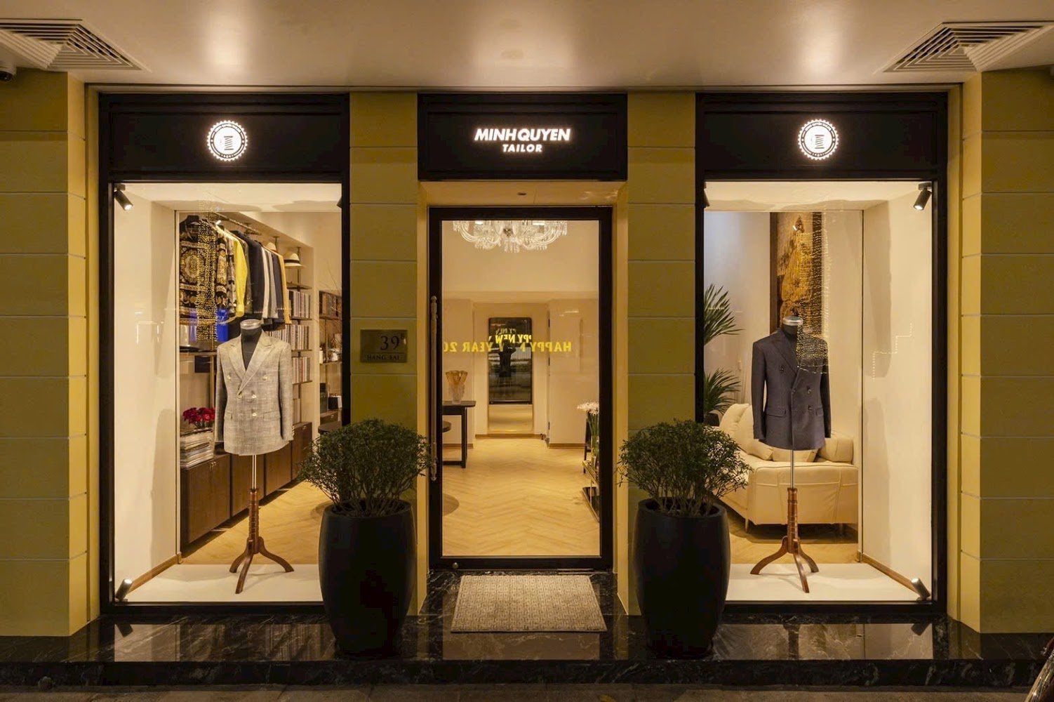Minh Quyền tailor, tailor for suits and shirts in Hanoi — photo 1 of 6