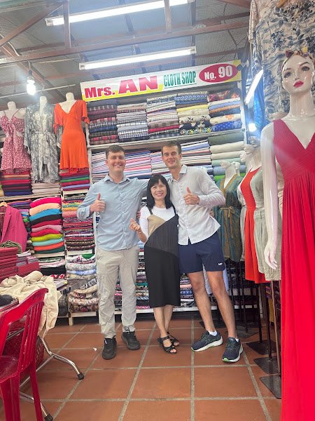 “Ms. An” No. 90 Tailor Inside Hoi An Cloth Market, tailor for linen and dresses in Hoi An — photo 5 of 6