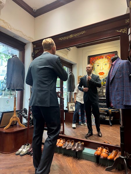 Ngo Minh Tailor Hanoi, tailor for suits and tuxedos in Hanoi — photo 3 of 6