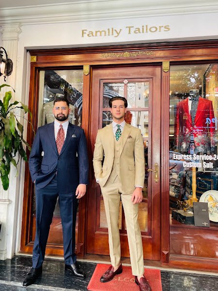 Ngo Minh Tailor Hanoi, tailor for suits and tuxedos in Hanoi — photo 5 of 6