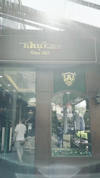 Nhut Bespoke Tailor, tailor for suits and tuxedos in Ho Chi Minh City (Saigon) — photo 4 of 6