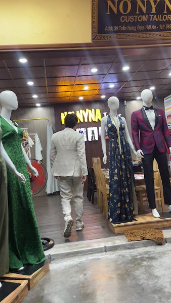 NơNyNa Tailor, tailor for suits and dresses in Hoi An — photo 4 of 6