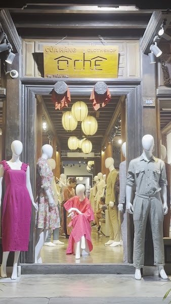 OCHE Boutique, tailor for suits and dresses in Hoi An — photo 4 of 6