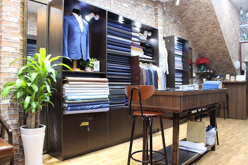Pham Minh Tailor, tailor for suits and shirts in Ho Chi Minh City (Saigon) — photo 5 of 6