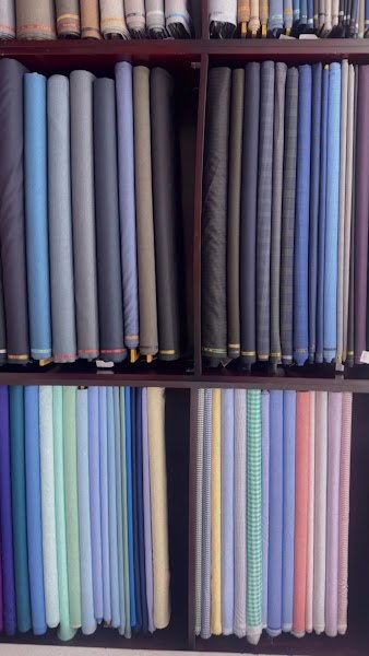 Phương Giang Tailor, tailor for ao dai and suits in Ho Chi Minh City (Saigon) — photo 4 of 6