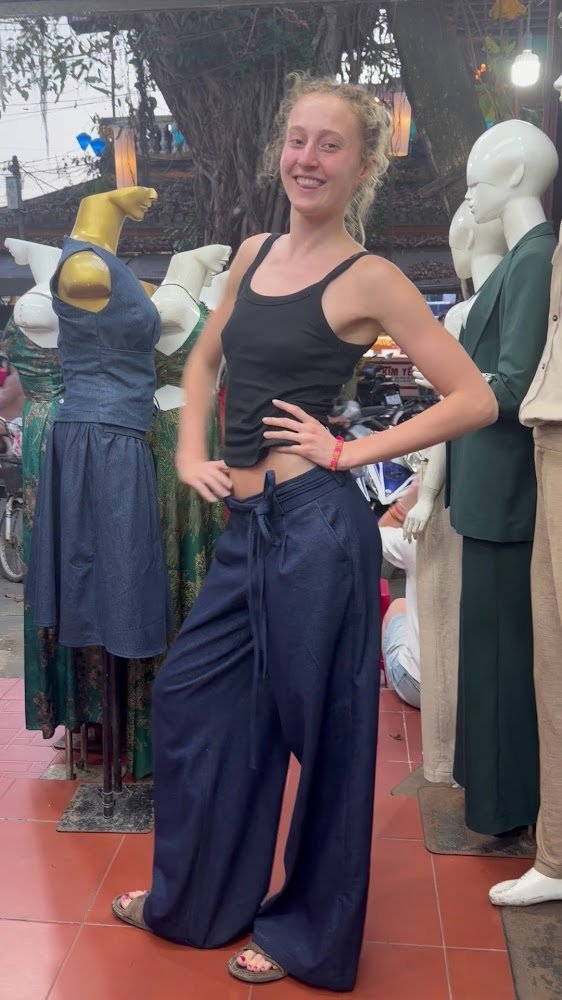 Phuong Na Tailor, tailor for dresses and suits in Hoi An — photo 1 of 6