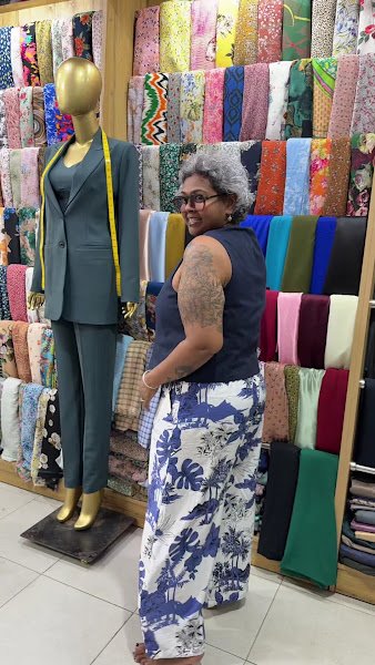 Remy Tailor Hoi An, tailor for suits and women's suits in Hoi An — photo 4 of 6