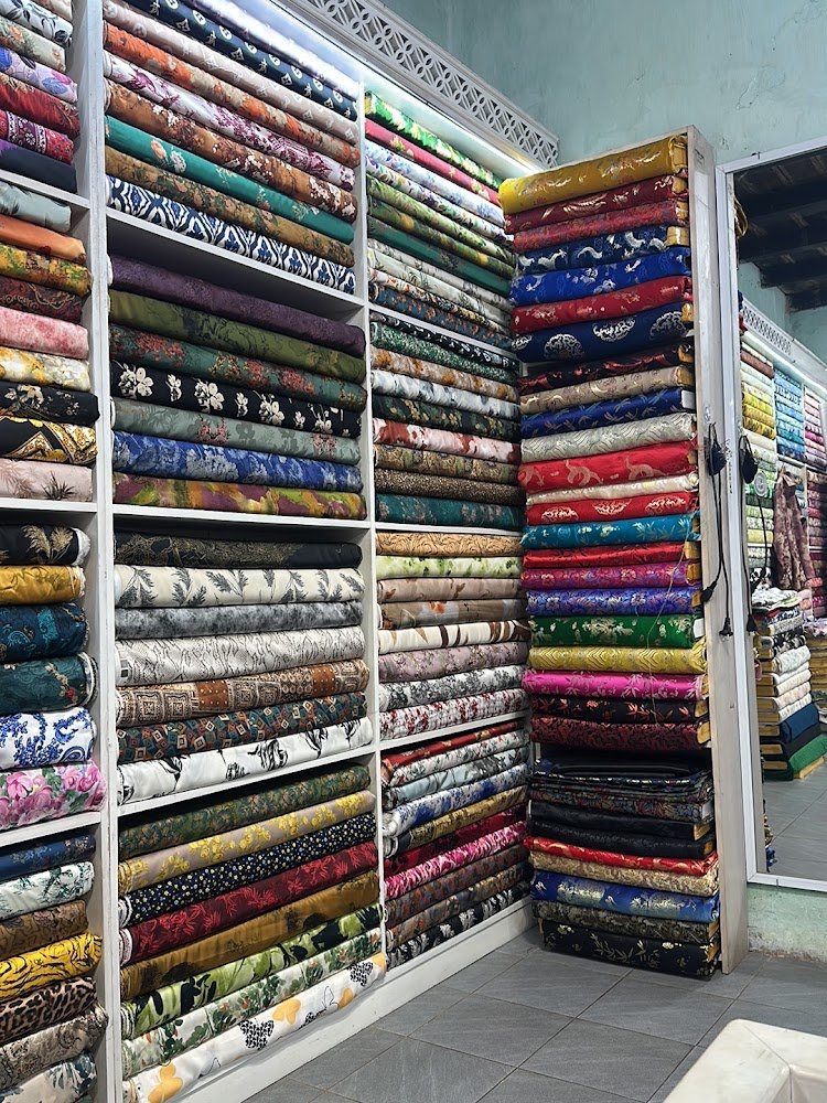 Sen Tailor Hoi An, tailor for suits and dresses in Hoi An — photo 1 of 6