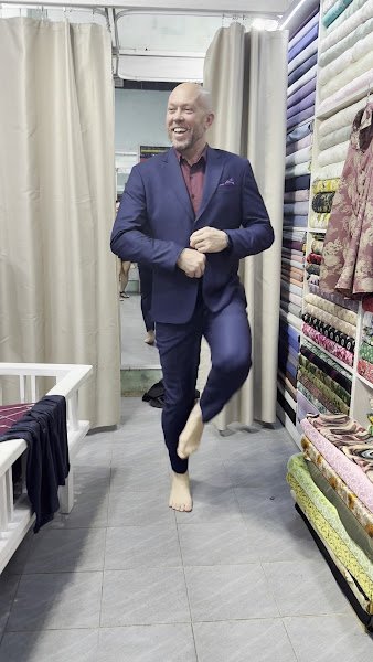Sen Tailor Hoi An, tailor for suits and dresses in Hoi An — photo 4 of 6