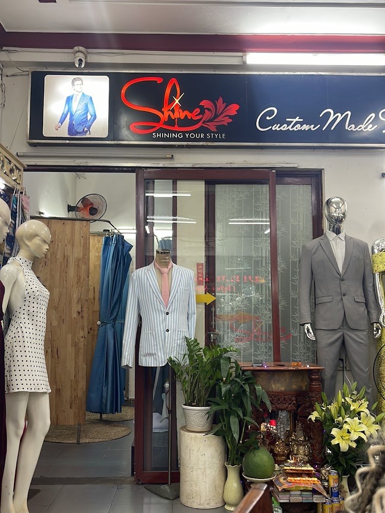 Shine Tailor, tailor for suits and shirts in Hoi An — photo 1 of 6