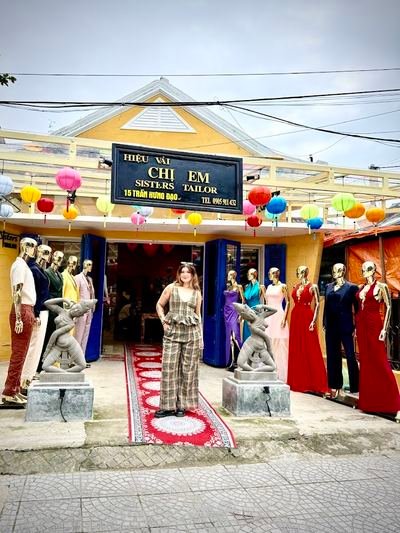 Sisters Tailor, tailor in Hoi An