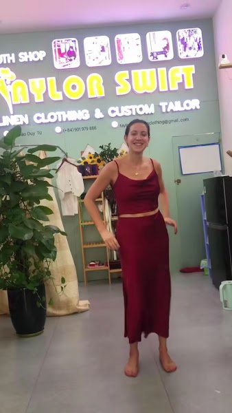 Taylor Swift Tailor Hoi An, tailor for dresses and suits in Hoi An — photo 4 of 6