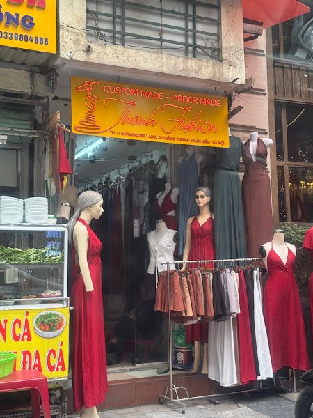 Thanh Fashion, tailor for dresses and silk in Hanoi — photo 3 of 4