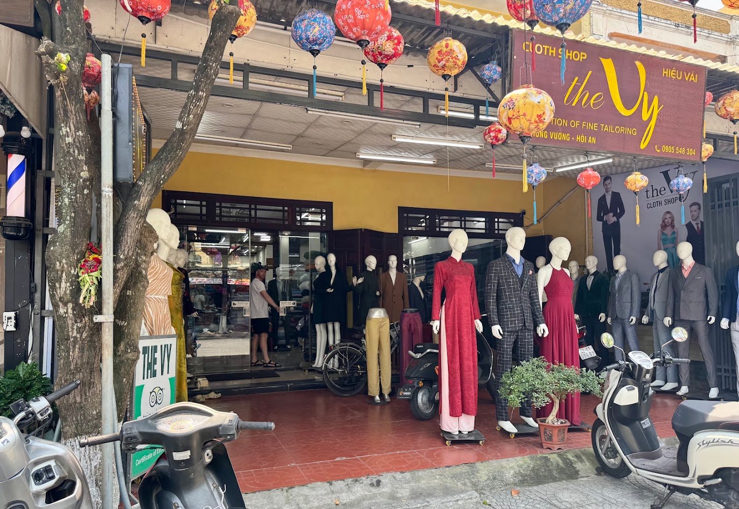 The Vy, tailor for suits and shirts in Hoi An — photo 1 of 6