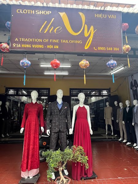 The Vy, tailor for suits and shirts in Hoi An — photo 5 of 6