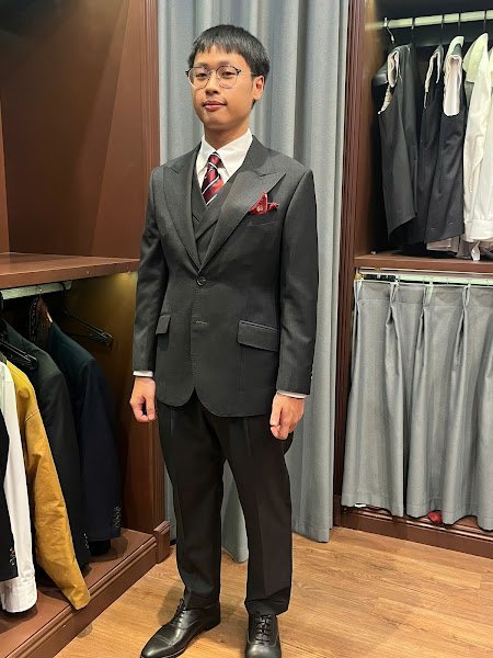 Tiệm may Đỏ, tailor for suits and dresses in Hanoi — photo 3 of 6