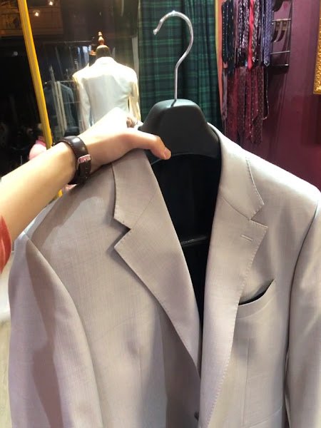 Tiệm may Đỏ, tailor for suits and dresses in Hanoi — photo 4 of 6