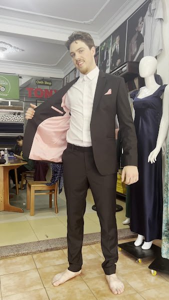Tony The Tailor, tailor for suits and shirts in Hoi An — photo 4 of 6