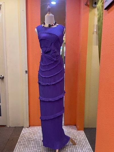 Trixie Silk, tailor in Saigon