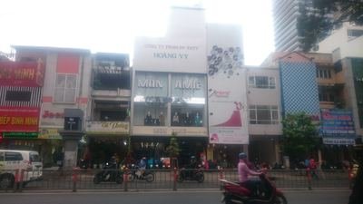 Tuxedo Bespoke Tailoring, tailor in Saigon