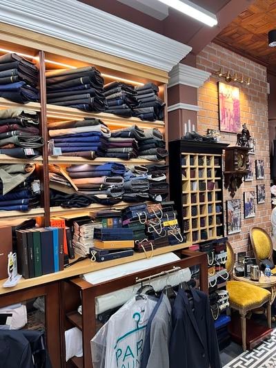 Văn Hùng Tailor, tailor in Hanoi