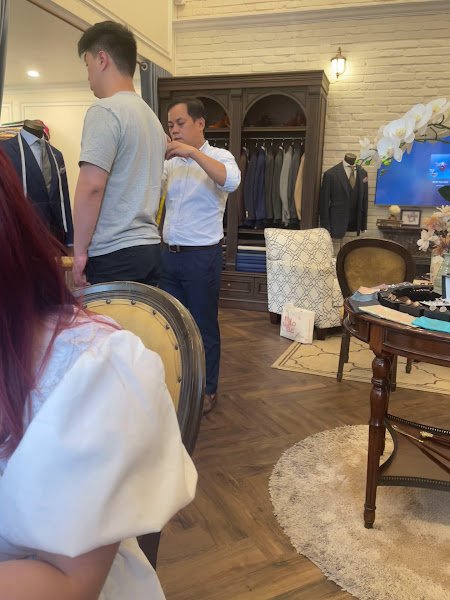 Veneta Bespoke, tailor for suits and shirts in Hanoi — photo 4 of 6