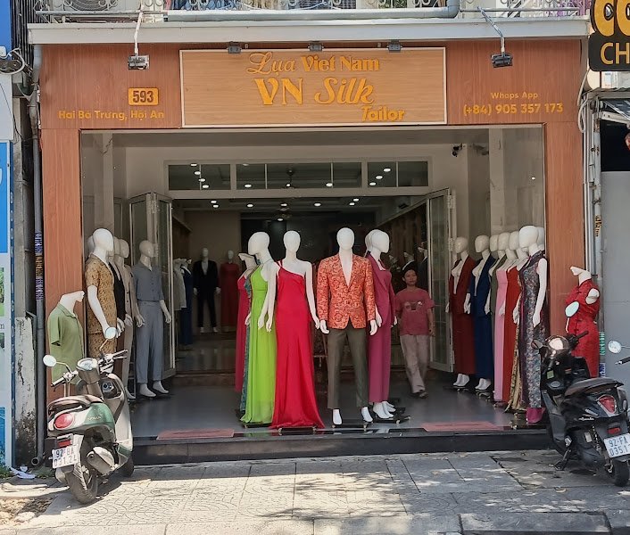 VN Silk Tailor, tailor for silk and linen in Hoi An — photo 2 of 6