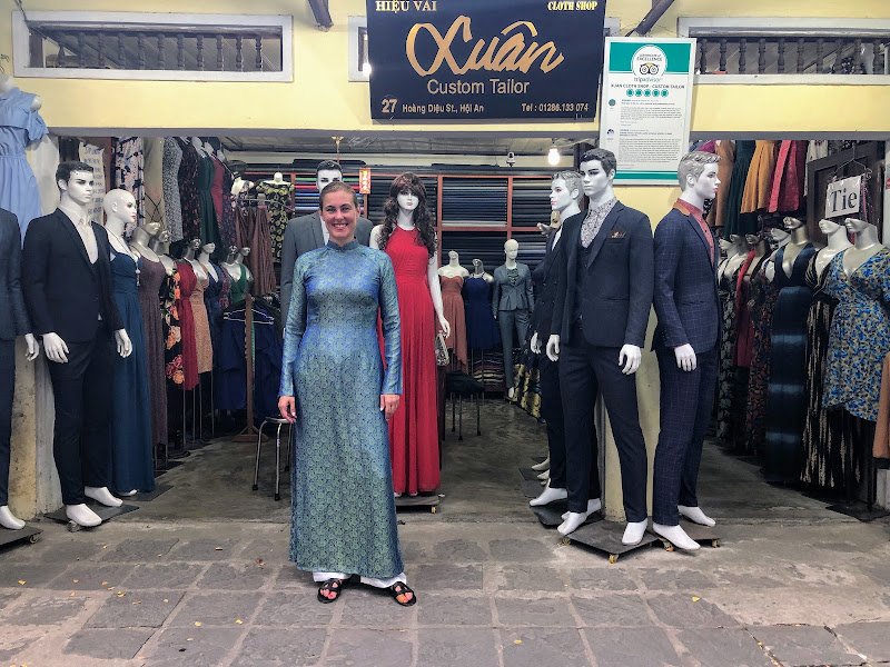 Xuân Custom Tailor, tailor for suits and ao dai in Hoi An — photo 5 of 6